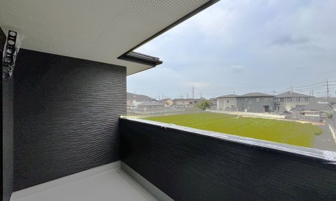 岡山市北区尾上Ⅰ期～２面バルコニーや書斎を取り入れた上質なデザイン～